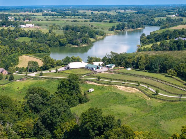 250 Boltz Lake Road, Dry Ridge, KY 41035