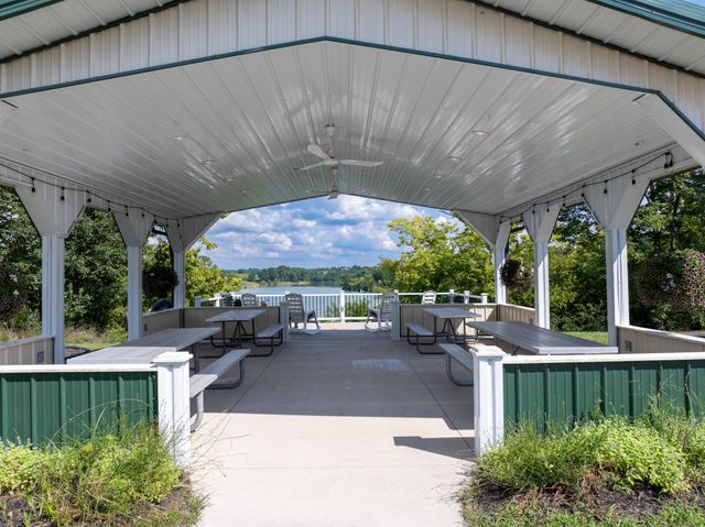 250 Boltz Lake Road, Dry Ridge, KY 41035
