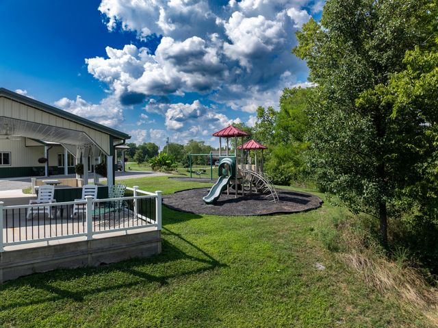 250 Boltz Lake Road, Dry Ridge, KY 41035