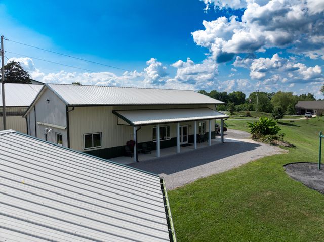 250 Boltz Lake Road, Dry Ridge, KY 41035