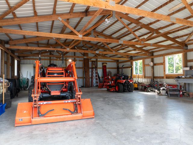 250 Boltz Lake Road, Dry Ridge, KY 41035