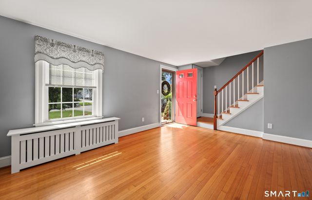 37 Kensington Street, Manchester, CT 06040