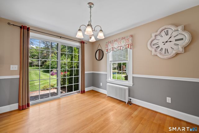 37 Kensington Street, Manchester, CT 06040