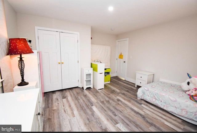 216 COLFAX CT, Manassas Park, VA 20111
