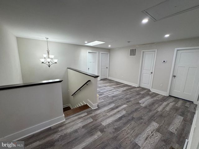 216 COLFAX CT, Manassas Park, VA 20111