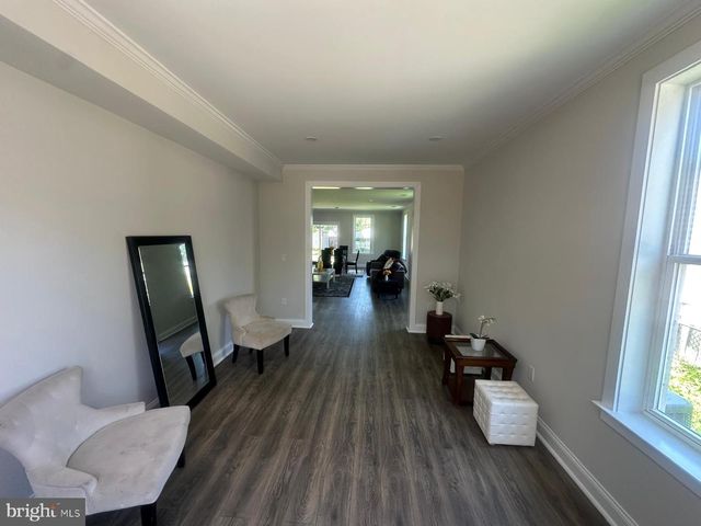 216 COLFAX CT, Manassas Park, VA 20111