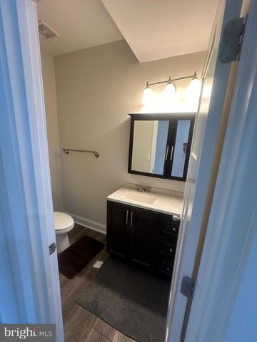 216 COLFAX CT, Manassas Park, VA 20111