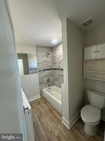 216 COLFAX CT, Manassas Park, VA 20111