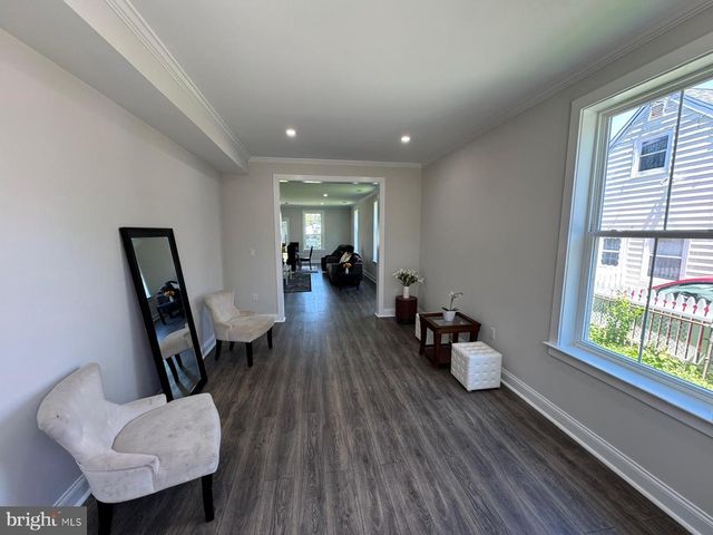 216 COLFAX CT, Manassas Park, VA 20111