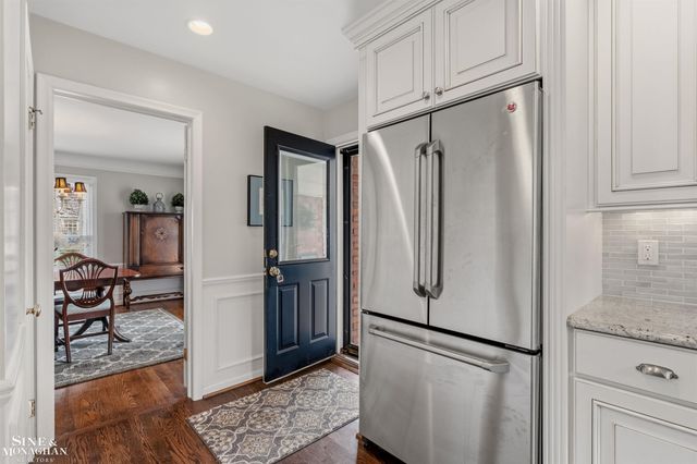 171 Moran Road, Grosse Pointe Farms, MI 48236