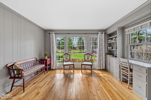 171 Moran Road, Grosse Pointe Farms, MI 48236