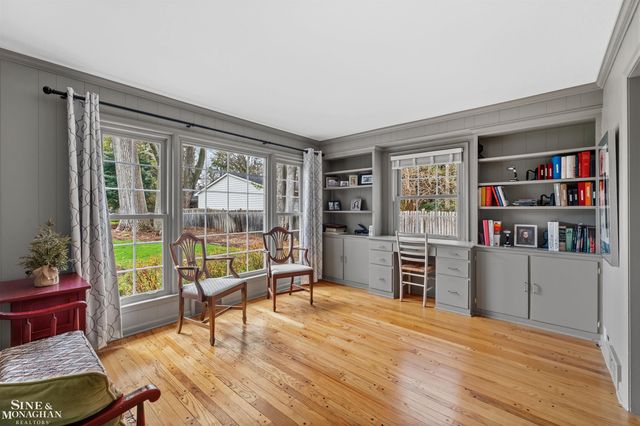 171 Moran Road, Grosse Pointe Farms, MI 48236