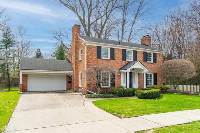 171 Moran Road, Grosse Pointe Farms, MI 48236