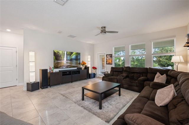 8926 FALLEN OAK DRIVE, Davenport, FL 33896