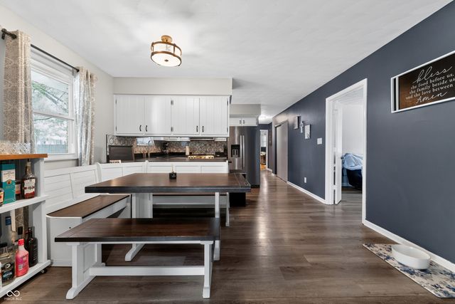 363 Shadow Hill Drive, Greenwood, IN 46142