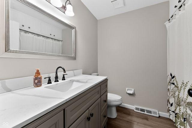 363 Shadow Hill Drive, Greenwood, IN 46142