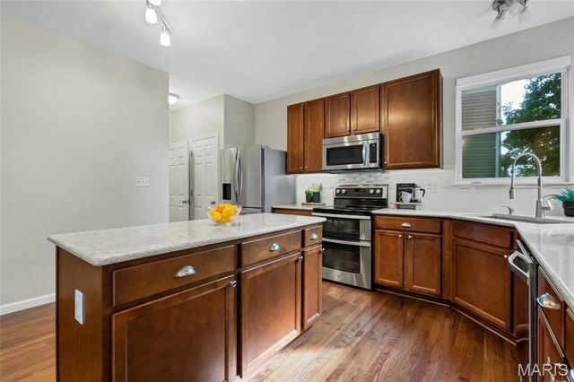 1705 Misty Manor Court, St Peters, MO 63376