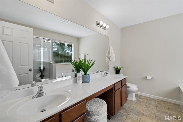 1705 Misty Manor Court, St Peters, MO 63376