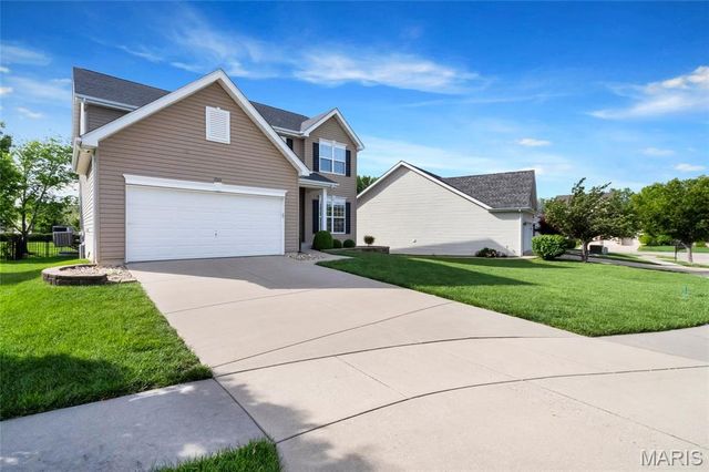 1705 Misty Manor Court, St Peters, MO 63376