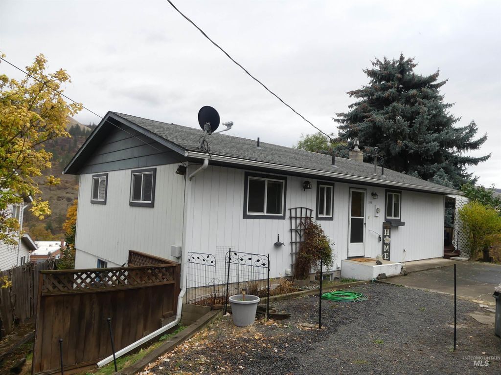 308 Ward St, Juliaetta, ID 83535 photo 2