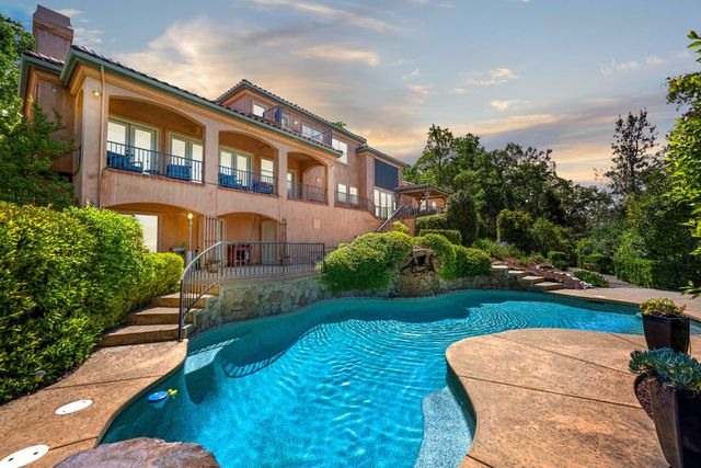 881 Villa Del Sol, El Dorado Hills, CA 95762