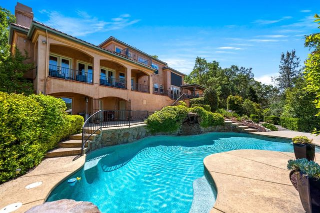 881 Villa Del Sol, El Dorado Hills, CA 95762