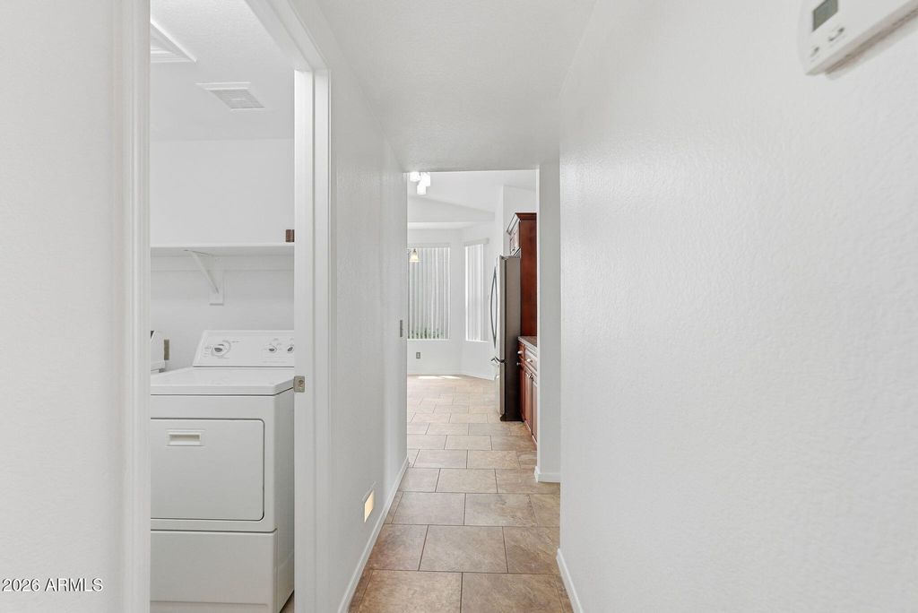 Image 24 of property listing at 1562 E GLENEAGLE Drive, Chandler, AZ 85249