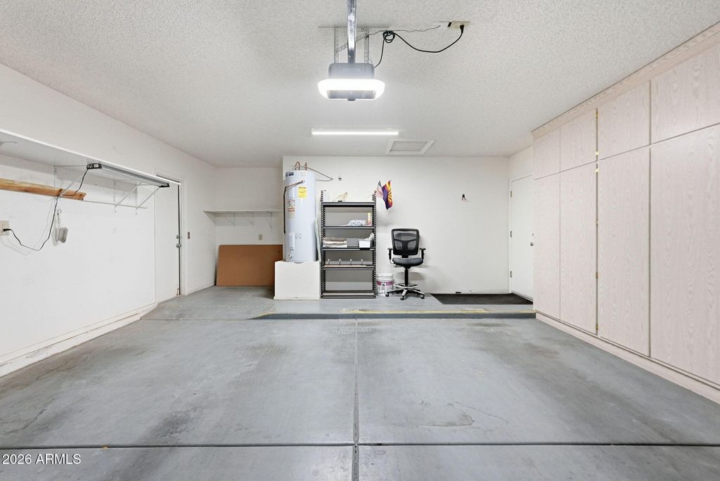 Image 31 of property listing at 1562 E GLENEAGLE Drive, Chandler, AZ 85249