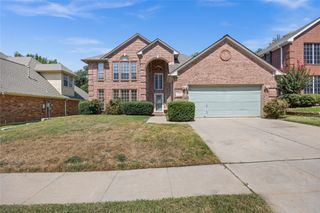 1923 Parktree Drive, Arlington, TX 76001