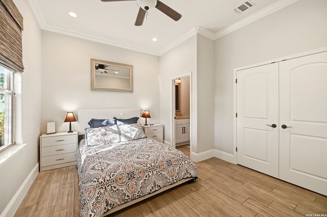 138 Private Road 4703, Castroville, TX 78009