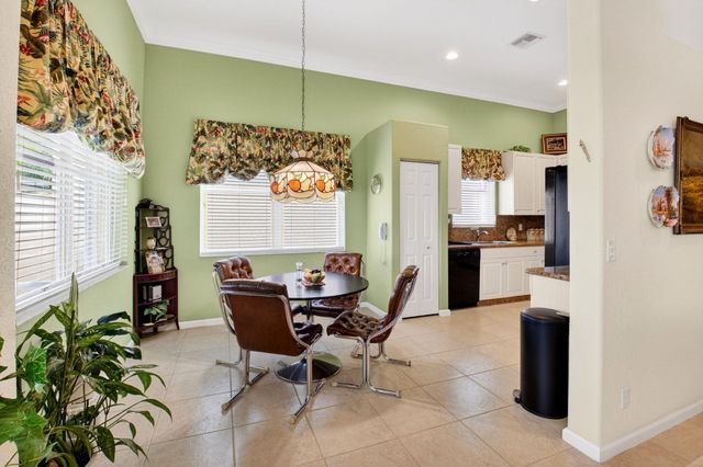 7063 Demedici Circle, Delray Beach, FL 33446