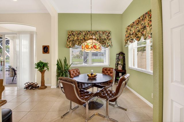 7063 Demedici Circle, Delray Beach, FL 33446