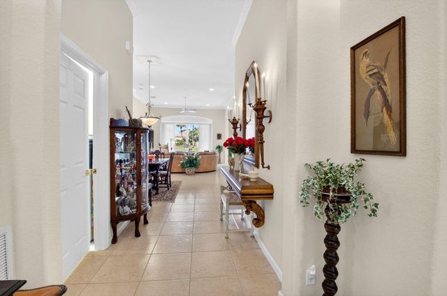 7063 Demedici Circle, Delray Beach, FL 33446