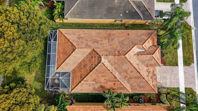 7063 Demedici Circle, Delray Beach, FL 33446