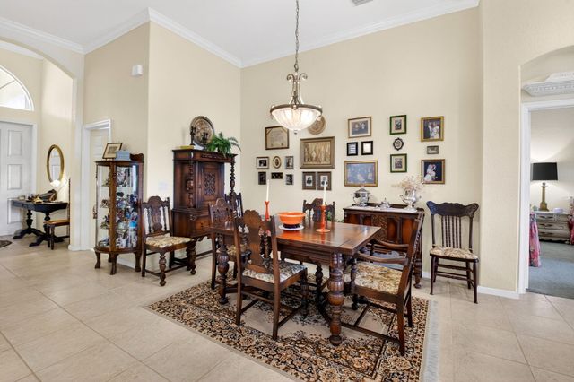 7063 Demedici Circle, Delray Beach, FL 33446