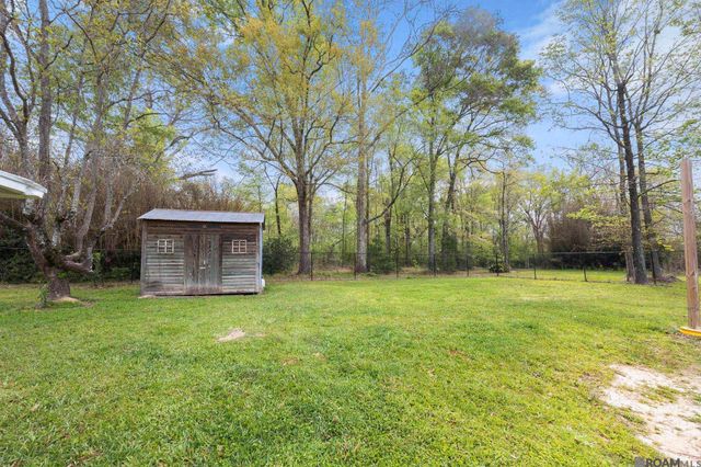 25482 Poirrier Ln, Denham Springs, LA 70706