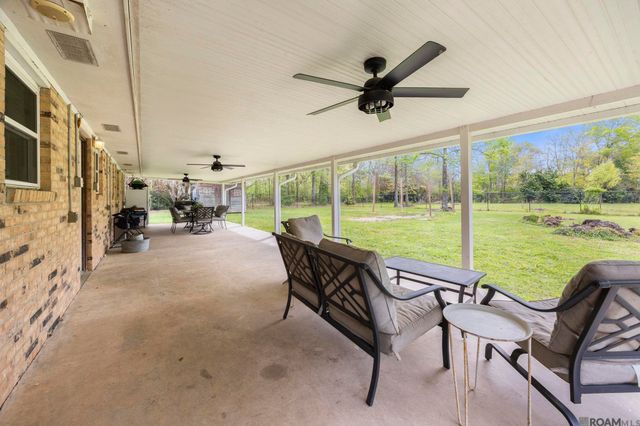 25482 Poirrier Ln, Denham Springs, LA 70706