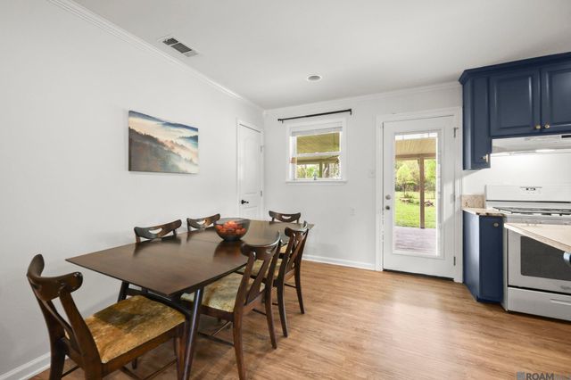 25482 Poirrier Ln, Denham Springs, LA 70706