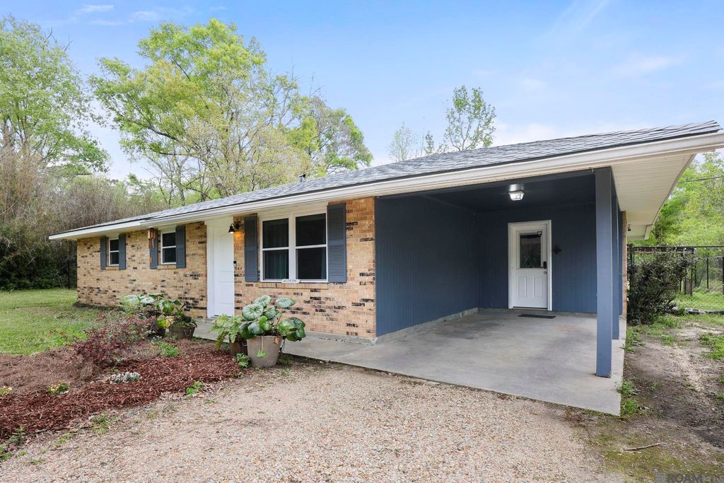 25482 Poirrier Ln, Denham Springs, LA 70706