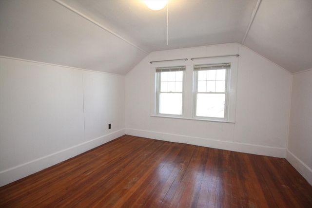 63 Foster St 63, Arlington, MA 02474