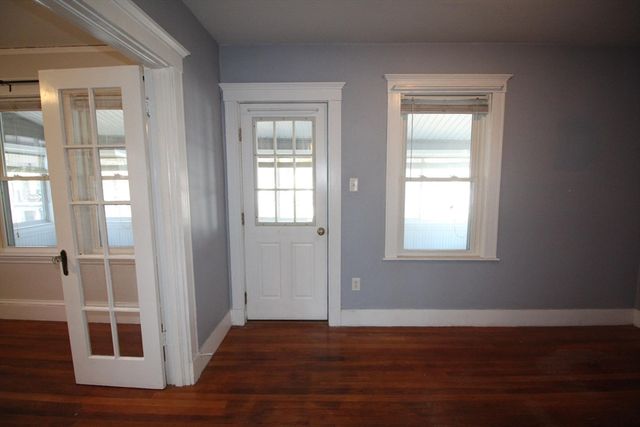 63 Foster St 63, Arlington, MA 02474