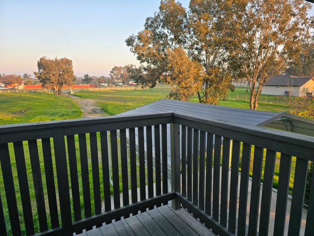 15758 Mark Road, Madera, CA 93636