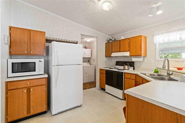 24437 HARBORVIEW ROAD 99, Punta Gorda, FL 33980