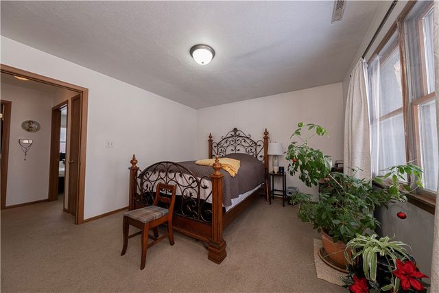 108 Oak Dr, Saxonburg Boro, PA 16056