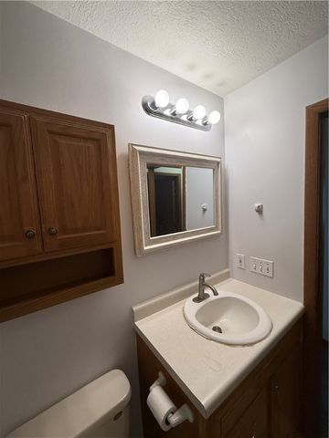 108 Oak Dr, Saxonburg Boro, PA 16056