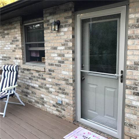 108 Oak Dr, Saxonburg Boro, PA 16056