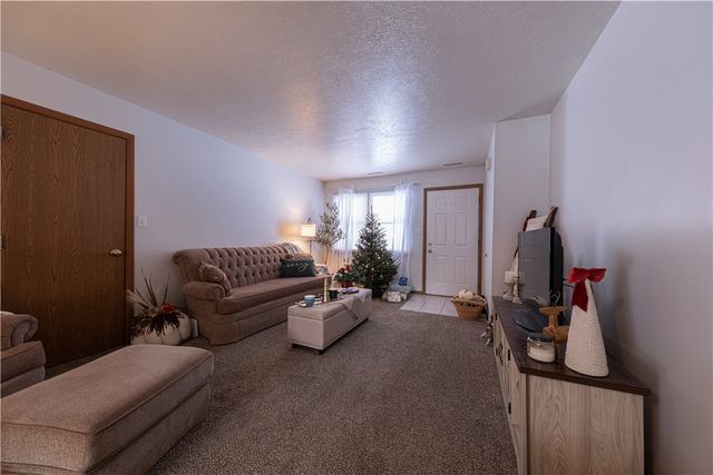 108 Oak Dr, Saxonburg Boro, PA 16056