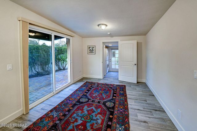 2450 E 3rd Street, Tucson, AZ 85719