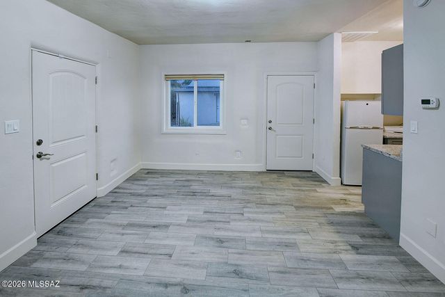 2450 E 3rd Street, Tucson, AZ 85719