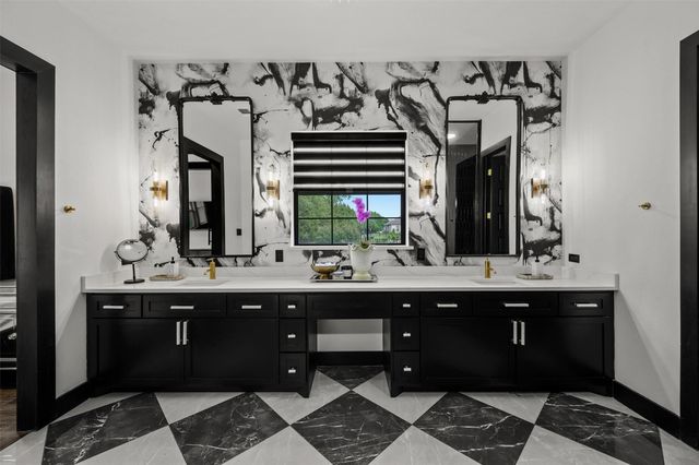 2516 Pampas Court, Heath, TX 75126